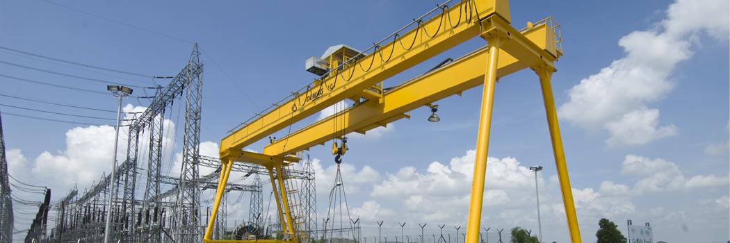 Portaalkranen van KSR DEMAG zijn vrijstaande kranen voor buitentoepassingen